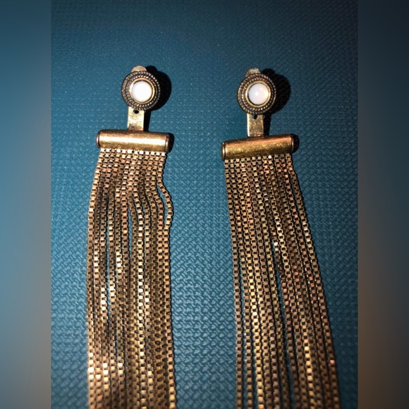 URBAN OUTFITTERS Genuine Brass and opalite tassel earrings - Picture 2 of 3